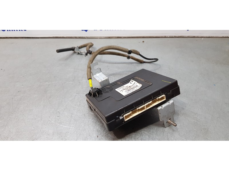 Recambio de modulo electronico para hyundai i20 classic referencia OEM IAM 95400C8070  