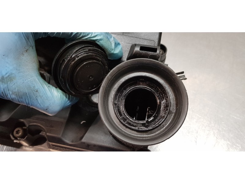 Recambio de tapa balancines para skoda octavia lim. (5e3) active referencia OEM IAM 04L103469D 03L103469AC 