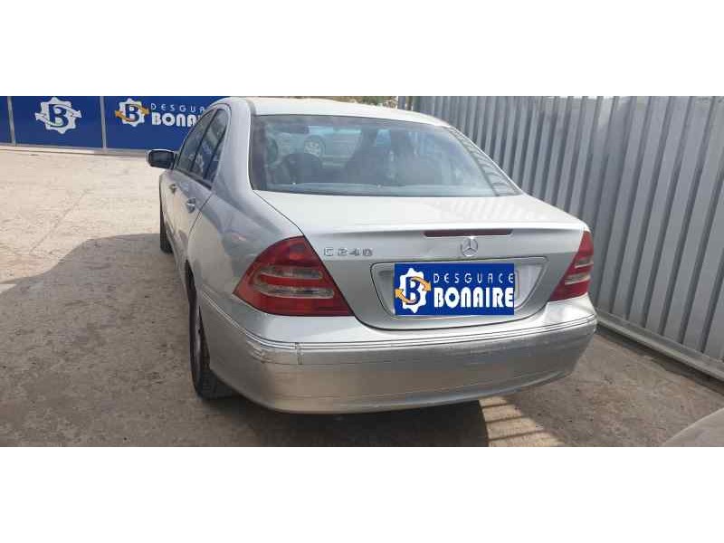 mercedes clase c (w203) berlina del año 2001