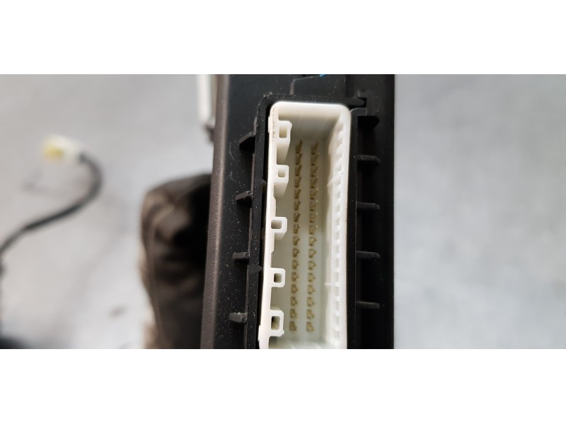 Recambio de modulo electronico para hyundai i20 classic referencia OEM IAM 95400C8070  