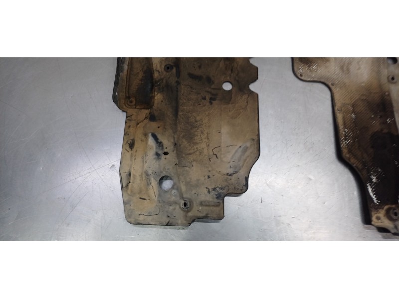 Recambio de cubrecarter para chevrolet cruze lt referencia OEM IAM   