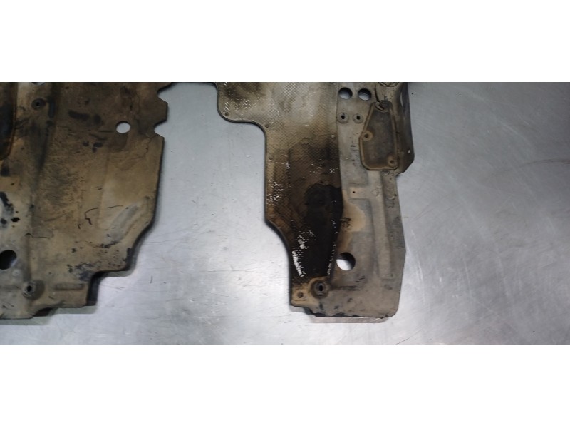 Recambio de cubrecarter para chevrolet cruze lt referencia OEM IAM   