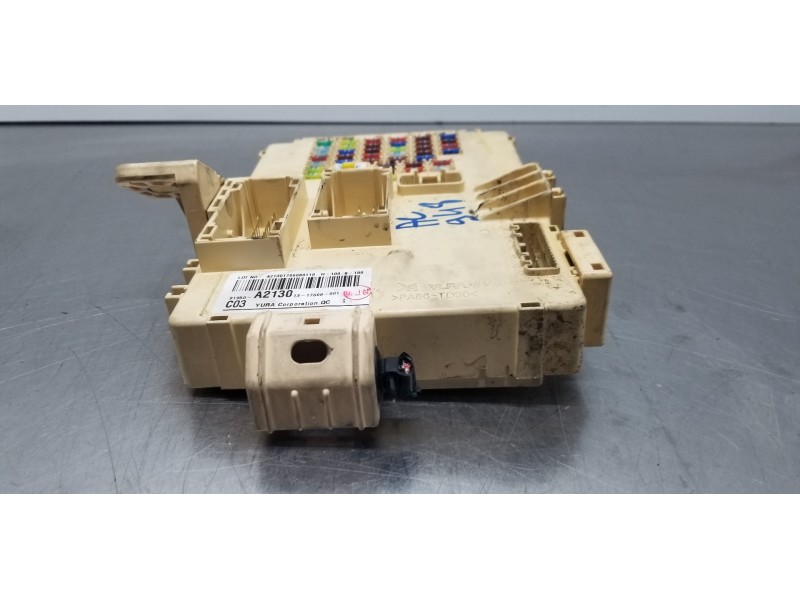Recambio de caja reles / fusibles para kia cee´d business referencia OEM IAM 91950A2130  