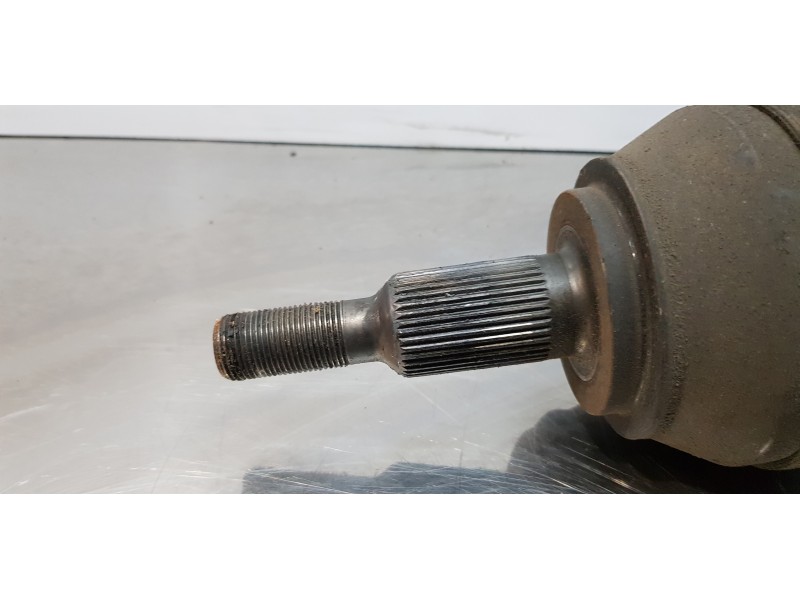 Recambio de transmision delantera izquierda para volkswagen touareg (7la) tdi r5 referencia OEM IAM 7L0407271D   Recambio de transmision delantera izquierda para volkswagen touareg (7la) tdi r5 referencia OEM IAM 7L0407271D