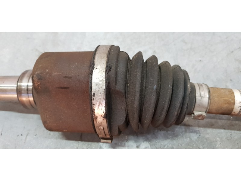 Recambio de transmision delantera izquierda para ford fiesta (ccn) ambiente referencia OEM IAM 8V513B437CC   Recambio de transmision delantera izquierda para ford fiesta (ccn) ambiente referencia OEM IAM 8V513B437CC