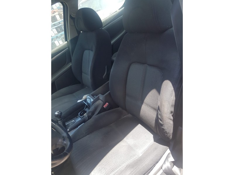 peugeot 407 del año 2006