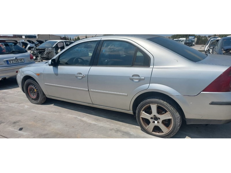 ford mondeo berlina (ge) del año 2002