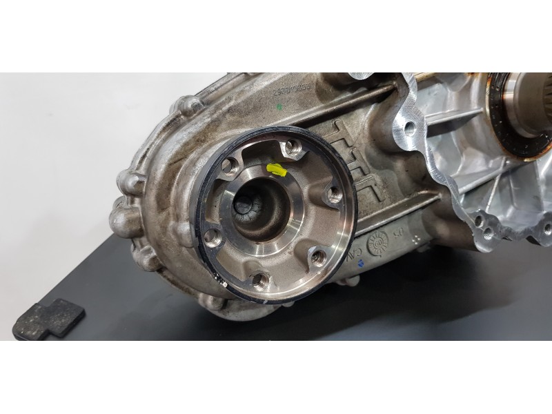 Recambio de caja transfer para mercedes clase m (w164) 3.0 cdi cat referencia OEM IAM A2512800900  
