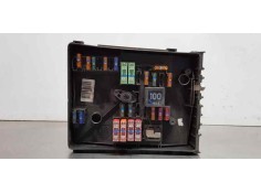 Recambio de caja reles / fusibles para audi a3 sportback (8p) 2.0 tdi ambiente referencia OEM IAM 1K0937125A