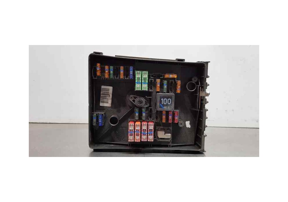 Recambio de caja reles / fusibles para audi a3 sportback (8p) 2.0 tdi ambiente referencia OEM IAM 1K0937125A  