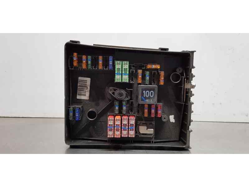 Recambio de caja reles / fusibles para audi a3 sportback (8p) 2.0 tdi ambiente referencia OEM IAM 1K0937125A  