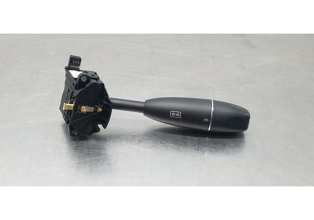 Recambio de mando intermitentes para mercedes clase s (w221) berlina 420 / 450 cdi (221.028) referencia OEM IAM A2215403345  