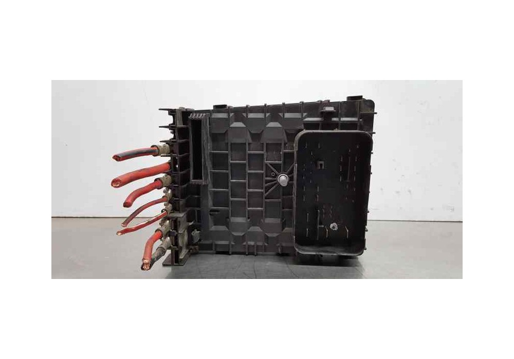 Recambio de caja reles / fusibles para audi a3 sportback (8p) 2.0 tdi ambiente referencia OEM IAM 1K0937125A  