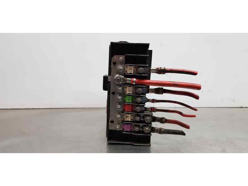 Recambio de caja reles / fusibles para audi a3 sportback (8p) 2.0 tdi ambiente referencia OEM IAM 1K0937125A  