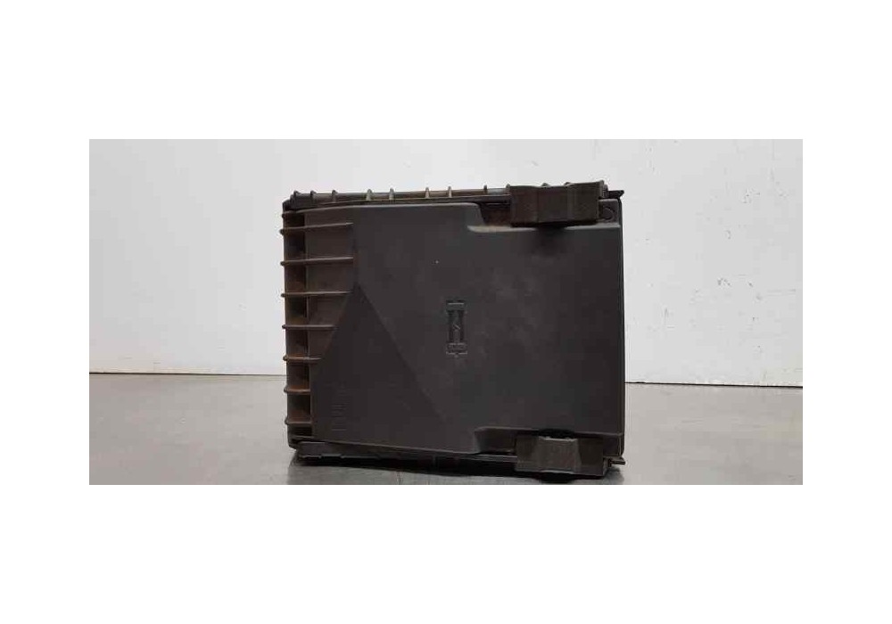 Recambio de caja reles / fusibles para audi a3 sportback (8p) 2.0 tdi ambiente referencia OEM IAM 1K0937125A  