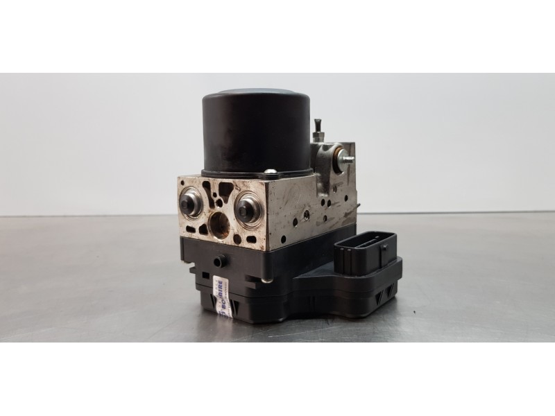 Recambio de abs para toyota rav 4 (a3) executive referencia OEM IAM 8954142220  