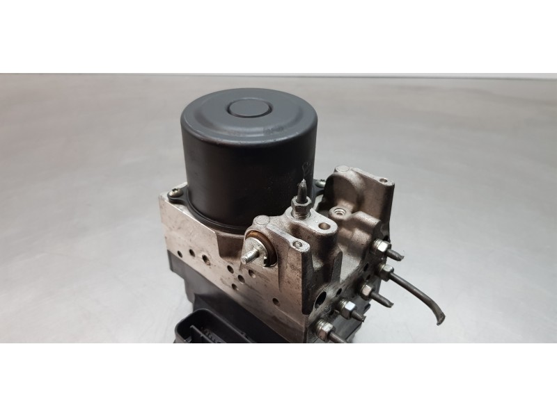 Recambio de abs para toyota rav 4 (a3) executive referencia OEM IAM 8954142220  