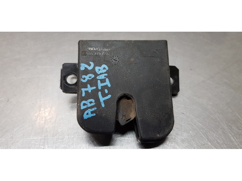 Recambio de cerradura puerta trasera izquierda para volkswagen caddy furgón/kombi furgón bmt referencia OEM IAM 2K0827505L   Recambio de cerradura puerta trasera izquierda para volkswagen caddy furgón/kombi furgón bmt referencia OEM IAM 2K0827505L