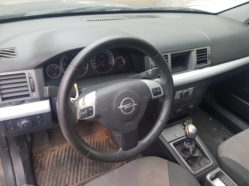 opel vectra c berlina del año 2005 opel vectra c berlina del año 2005