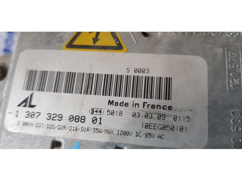 Recambio de faro izquierdo para mercedes clase c (w203) berlina 220 cdi (203.006) referencia OEM IAM 1305235744  