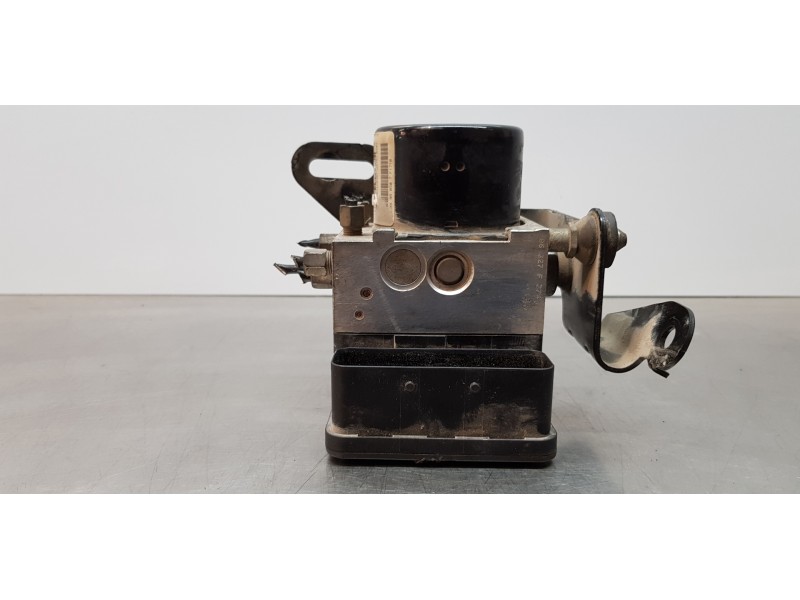 Recambio de abs para jeep gr. cherokee (wh) 3.0 crd laredo referencia OEM IAM P52124493AC   Recambio de abs para jeep gr. cherokee (wh) 3.0 crd laredo referencia OEM IAM P52124493AC