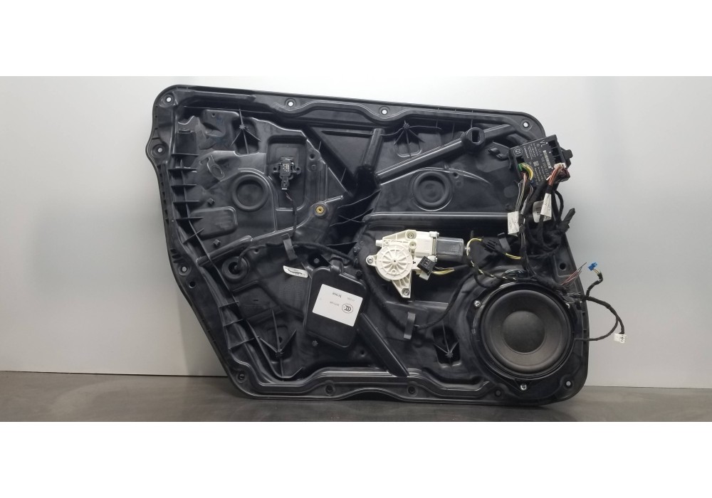 Recambio de elevalunas delantero izquierdo para mercedes clase m (w166) ml 350 bluetec (166.004) referencia OEM IAM A1667201102 