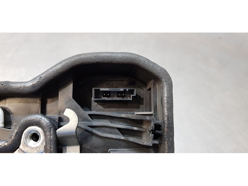 Recambio de cerradura puerta delantera izquierda para bmw serie 1 lim. (f20/f21) 118d referencia OEM IAM 7229461  