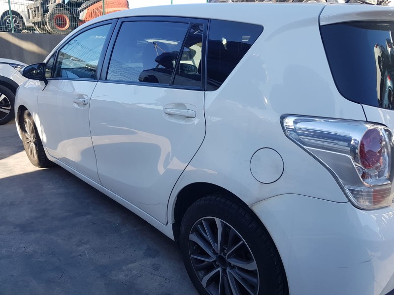 toyota verso del año 2017