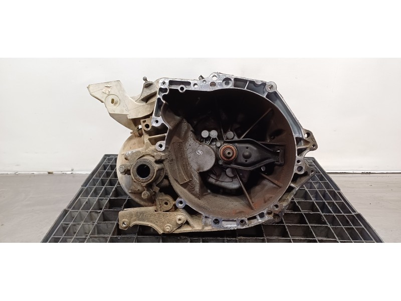 Recambio de caja cambios para peugeot 2008 (--.2013) active referencia OEM IAM 20ET06  