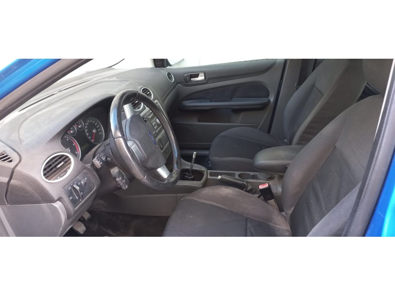 ford focus berlina (cap) del año 2005
