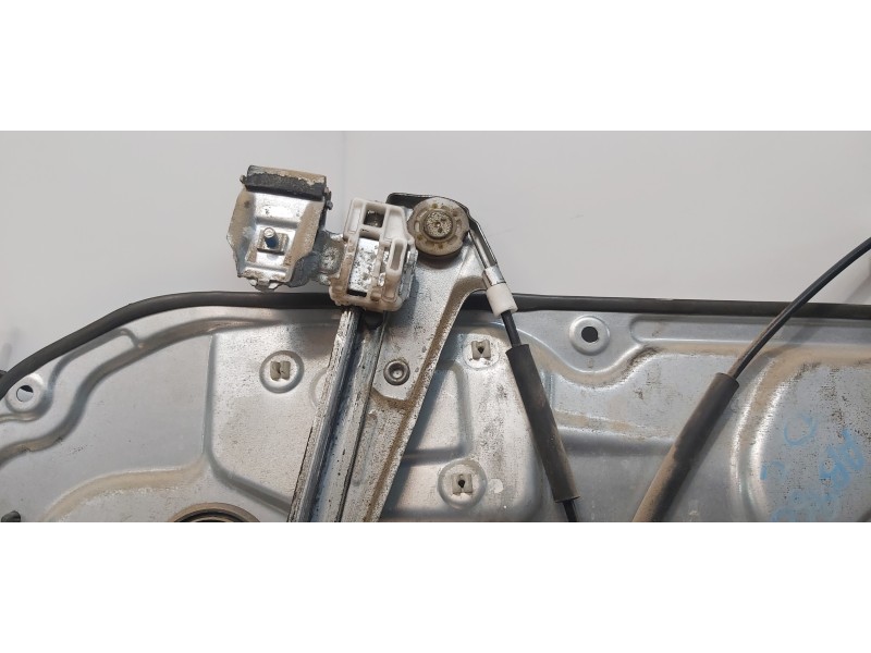 Recambio de elevalunas delantero izquierdo para kia carens (un) active referencia OEM IAM 824011D010  