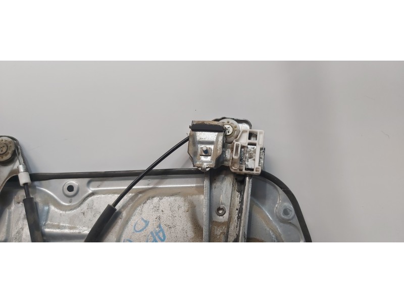 Recambio de elevalunas delantero izquierdo para kia carens (un) active referencia OEM IAM 824011D010  