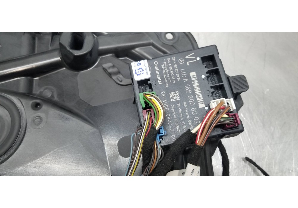 Recambio de elevalunas delantero izquierdo para mercedes clase m (w166) ml 350 bluetec (166.004) referencia OEM IAM A1667201102 