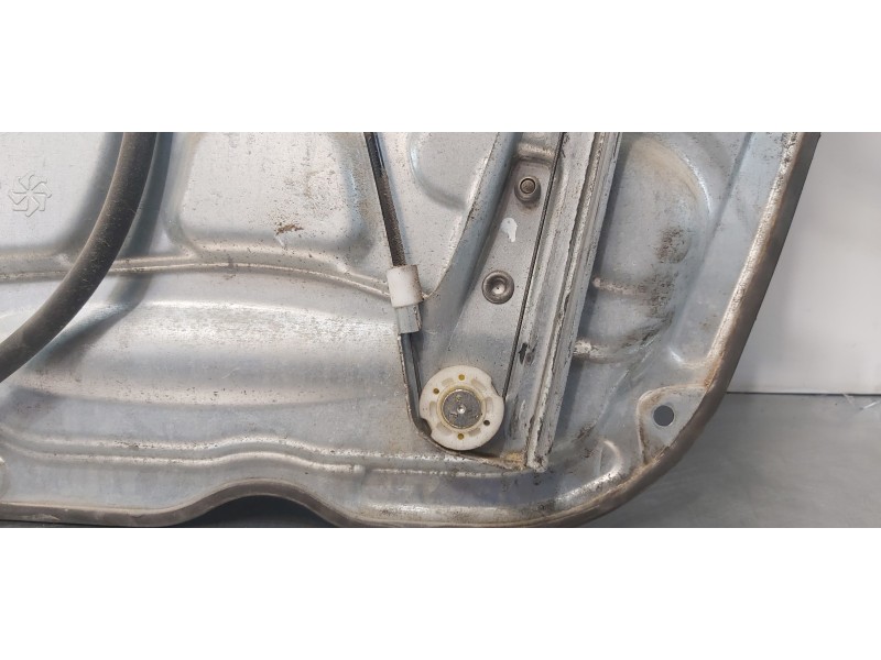 Recambio de elevalunas delantero izquierdo para kia carens (un) active referencia OEM IAM 824011D010  