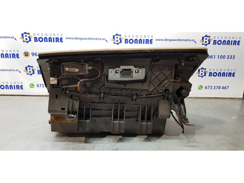 Recambio de guantera para bmw serie 3 berlina (e90) 320d referencia OEM IAM 7075479  