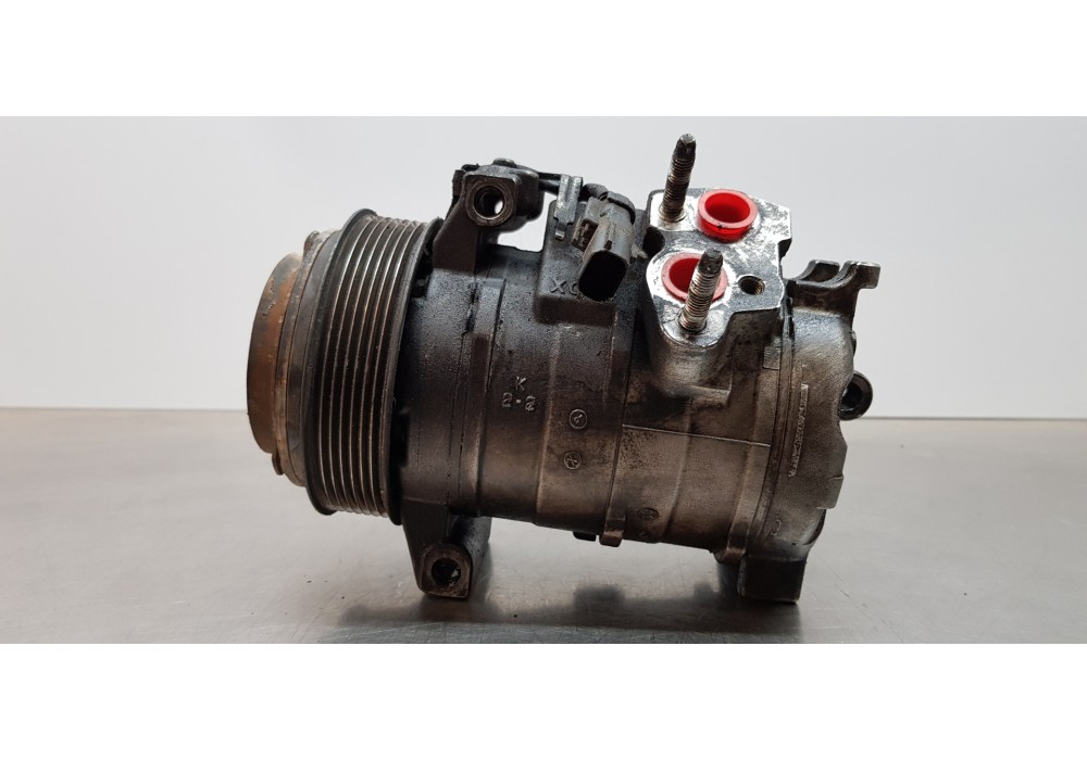 Recambio de compresor aire acondicionado para jeep gr. cherokee (wh) 3.0 crd laredo referencia OEM IAM 55116835AE  