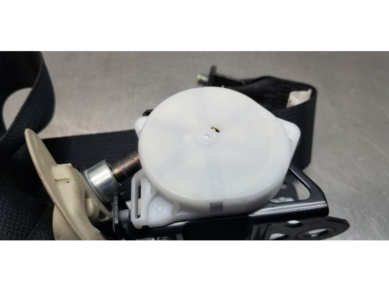 Recambio de cinturon seguridad trasero izquierdo para mitsubishi outlander (gf0) phev kaiteki 4wd referencia OEM IAM 7000F323XA 