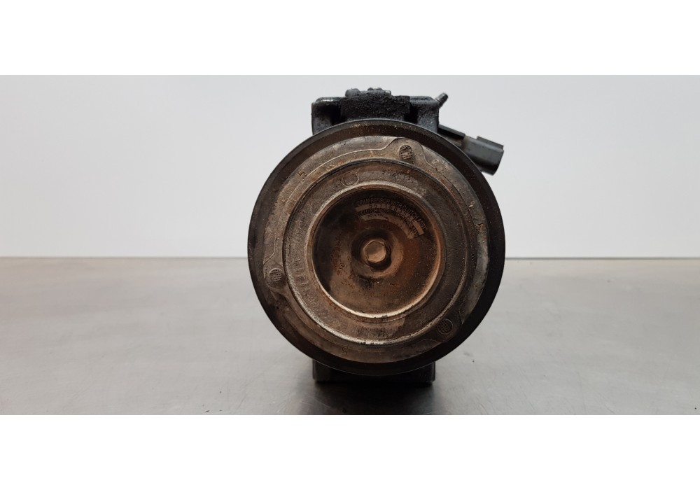 Recambio de compresor aire acondicionado para jeep gr. cherokee (wh) 3.0 crd laredo referencia OEM IAM 55116835AE  