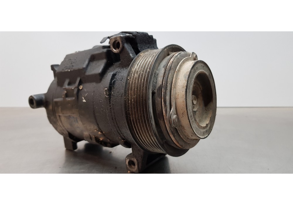 Recambio de compresor aire acondicionado para jeep gr. cherokee (wh) 3.0 crd laredo referencia OEM IAM 55116835AE  