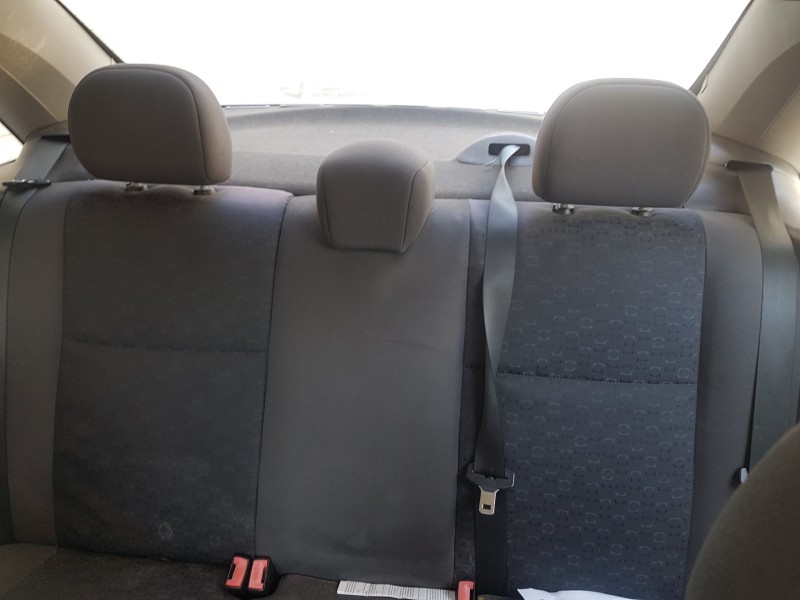 ford focus berlina (cak) del año 2002