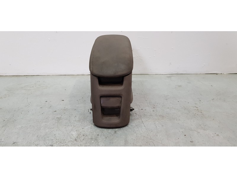 Recambio de apoyabrazos central para opel meriva b enjoy referencia OEM IAM 13346535   Recambio de apoyabrazos central para opel meriva b enjoy referencia OEM IAM 13346535