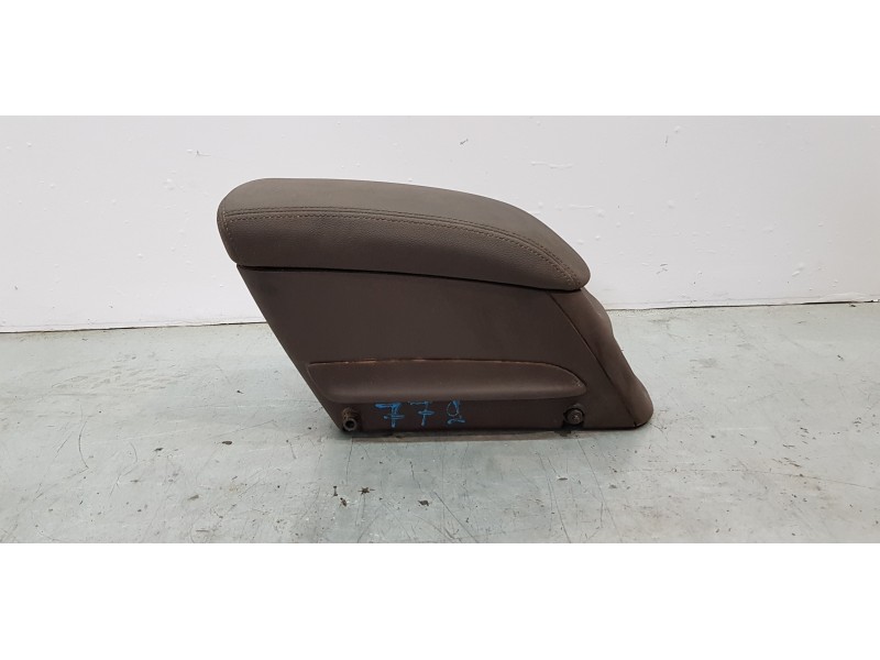 Recambio de apoyabrazos central para opel meriva b enjoy referencia OEM IAM 13346535   Recambio de apoyabrazos central para opel meriva b enjoy referencia OEM IAM 13346535