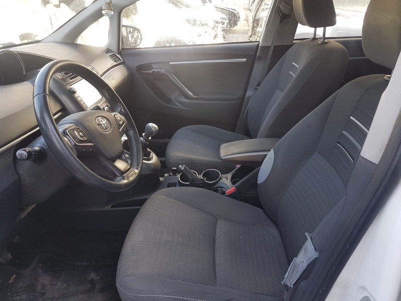 toyota verso del año 2017