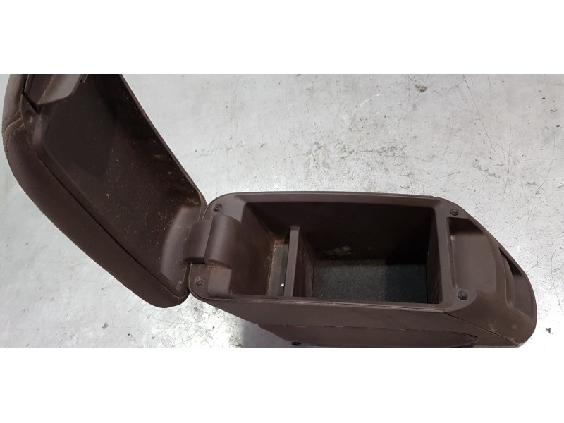 Recambio de apoyabrazos central para opel meriva b enjoy referencia OEM IAM 13346535   Recambio de apoyabrazos central para opel meriva b enjoy referencia OEM IAM 13346535