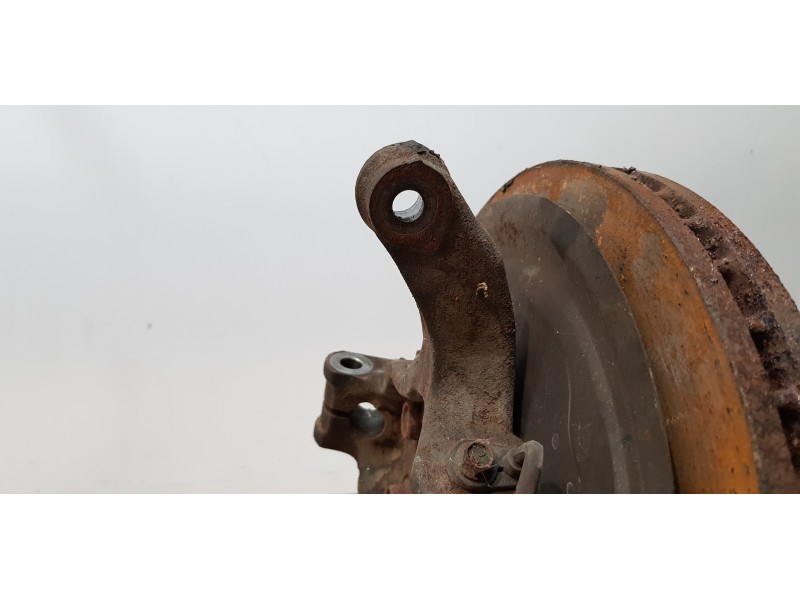 Recambio de mangueta delantera izquierda para renault koleos privilege referencia OEM IAM 40015JY00A  