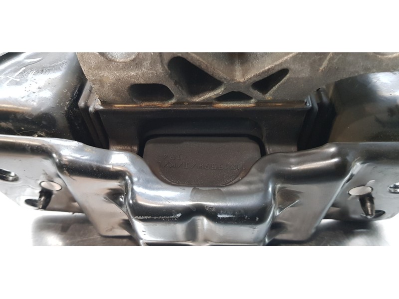Recambio de soporte motor izquierdo para skoda kodiaq style 4x4 referencia OEM IAM 5QA199555G 5QA199555AM 