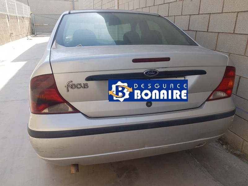 ford focus berlina (cak) del año 2002