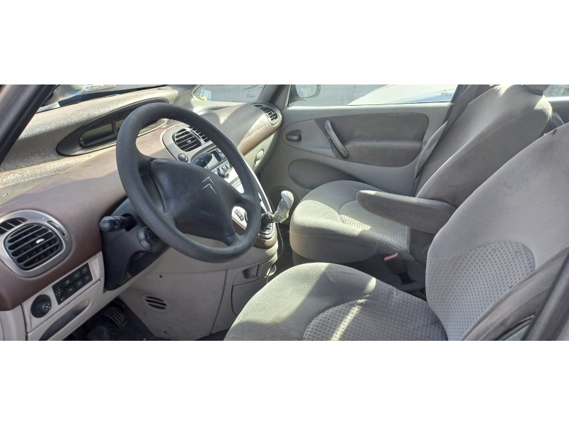 citroen xsara picasso del año 2004