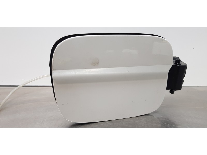 Recambio de tapa exterior combustible para skoda kodiaq style 4x4 referencia OEM IAM 565809702C 1K0010497C 