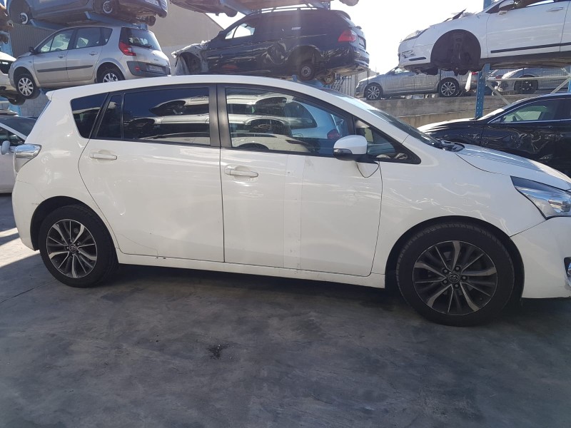 toyota verso del año 2017